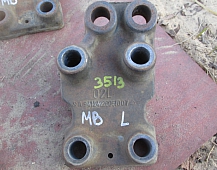 23513 кронштейн подушки 9412422605 G211-16  КПП mercedes Axor Actros