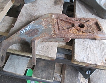 23730 кронштейн переднего амортизатора нижний  вольво Volvo F12 F16 1619858