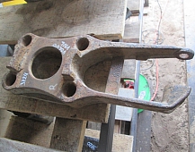 23724 кронштейн амортизатора задний правый вольво Volvo VNL 8089339 20541761