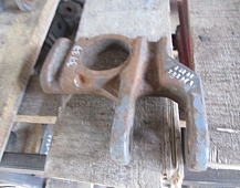 23737 кронштейн переднего амортизатора нижний правый скания scania 384973