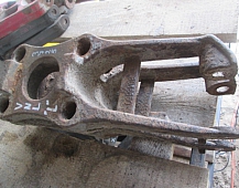 23725 кронштейн амортизатора задний левый нижний вольво Volvo VNL 8086650 20541760