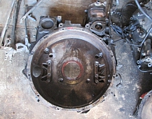 23841 5410101833 5410101933 5410102433 5410103033 Кожух маховика OM501 Mercedes Actros 2001