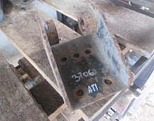 23706 кронштейн амортизатора заднего верхний 1259303 DAF ATI даф