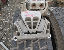 23906 9412415113 Подушка двигателя Mercedes actros 2001