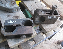 23807 Кронштейн крепления КПП рено Renault 5600201369