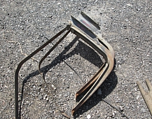 23923 Кронштейн топливного бака  Mercedes actros 2001