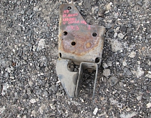 23903 9428910231 Кронштейн замка кабины левый Mercedes actros 2001