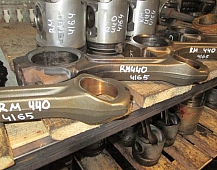 24165  5010284499 Шатун  рено магнум MACK440