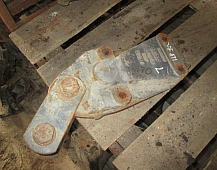 24170  1446522 Кронштейн крепления передней рессора задний левый DAF95 ATI