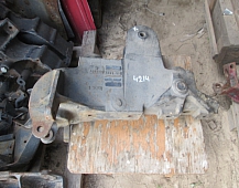 24214 Кронштейн кабины Mercedes 9428905883