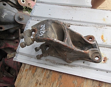 24232 Кронштейн кабины Scania ПЕРЕДНИЙ ПРАВЫЙ 325753