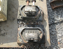 23645 подушка Опора двигателя задняя рено renault magnum dxi12 5010094716