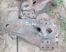 24012 Кронштейн крепления задней рессоры Renault  рено  5010532374 5010532375