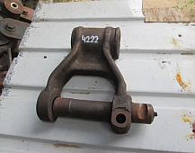 24222 кронштейн серьга рессоры рено мажор