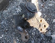 23667  Цапфа кулак повортный правый  рено renault magnum dxi12 7420556298