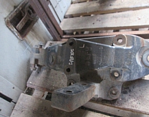 24174  1643160 Кронштейн крепления передней рессоры задний левый он же кабины DAF XF 105