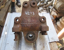 24273  6523220103 Кронштейн крепления передней рессоры Mercedes мерседес