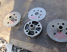 24348 Ступица промежуточной шестерни вольво volvo F16 TD163 1543799