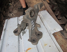 24292  1686551 Кронштейн двигателя передний правый DAF XF105