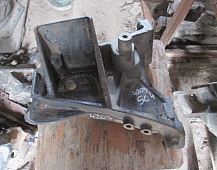 24203  1525694 Кронштейн переднего бампера левый нижний Scania 4 скания