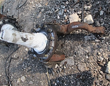 24427  Цапфа поворотный  кулак правый  1607404 3988997  volvo F12