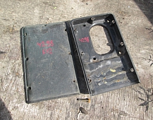 24298 защитный корпус вольво volvo F12 1618533