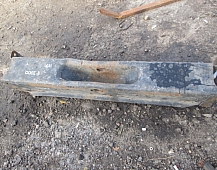 24641  81412805230 Траверса передняя под буксировочный крюк MAN F2000