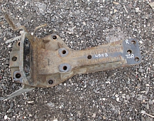 24573  85417200058 85417203048 Кронштейн подвески кабины правый MAN TGA ман тга