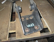 24689 кронштейн заднего амортизатора  верхний DAF XF 105 даф 1302319