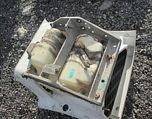 24651  5010610723 Кронштейн корпуса подножки правый левый Renault Premium DXI11