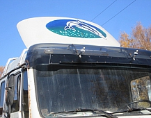 24750  Спойлер и солнцезащитный козырек Mercedes 2219