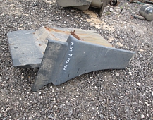 24507  81664100307 Накладка крыла передняя левая MAN TGA Ман