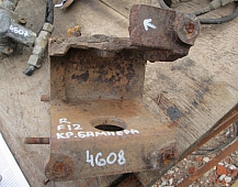 24608 Кронштейн переднего бампера правый вольво Volvo F12 1621422