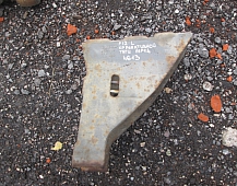 24613 Кронштейн реактивной тяги левый вольво Volvo F12 8153854 3962421