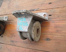 24596  81062250006 Кронштейн крепления радиатора правый MAN TGA ман тга