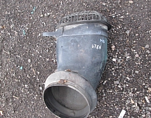 24786 Патрубок воздушного фильтра мерседес Mercedes Actros 9425281207