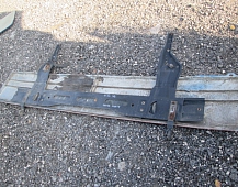 24732  9437500084 Рамка капота замок  Mercedes Actros Мерседес