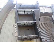 24990  5000936 Корпус ступеньки правый Renault Magnum рено