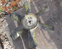 24884  Лопасти вентилятора 6 лопастей  CAT15 3406E Freightliner FLA FLB фредлайнер