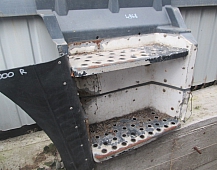 24968  81615100226 81615100262 81615100268 Подножка правая  Man F2000 ман