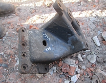 25315  81461103140 кронштейн ГУРа MAN F90 ман