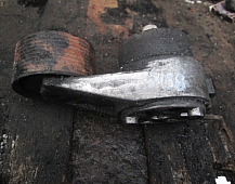 25438 Renault Magnum DXI12 D12D Volvo рено магнум разборка ролик натяжитель ремня 21257889 7421257889 5010550335 5001859386