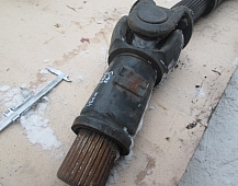 25612 кардан карданный вал длина 460 мм  диаметр шлицевой 79 мм только папа