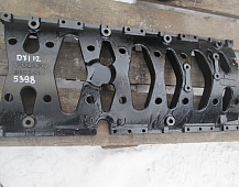 25398 Renault Magnum DXI12 D12D Volvo рено магнум разборка проставка блока 3183414 плита 7403183414