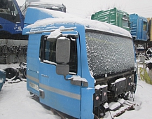 25472 Кабина Ман Тга 2002 MAN TGA широкая низкая синяя