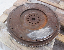 25735  5166664W маховик сцепления общий диаметр 500мм под 12 болтов Freightliner фредлайнер