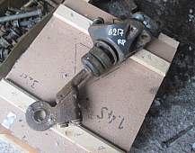 26217  Рено Премиум DXI11 восток 3 кронштейн двигателя 7420579887 7420579885 7420579883