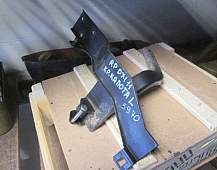 25970 Рено Премиум DXI11 восток 3 кронштейн капота левый 5010578253 5010578254