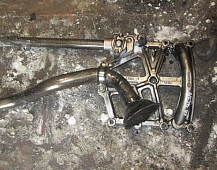 26235  Рено Премиум DXI11 восток 3 труба маслоприёмная 21096548 7420968369 7420563450