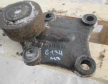 26134 мерседес актрос конштейн переднего стабилизатора к раме 9413230063 9413230463